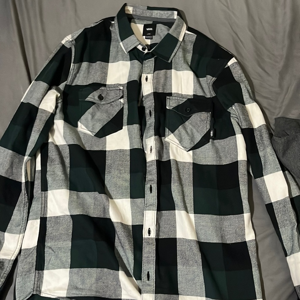 Vans large tailored fit flannel shirt